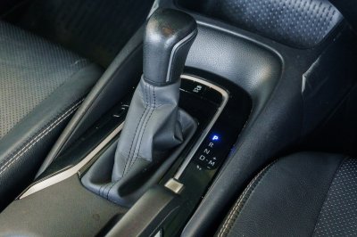 TOYOTA ALTIS 1.6 G AT ปี2020 (1ขน4096)