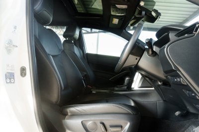 TOYOTA COROLLA CROSS 1.8 HV GR SPORT AT ปี 2022 (3ขจ3253)