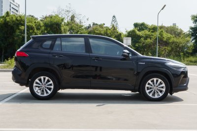TOYOTA COROLLA CROSS 1.8 HYBRID SMART ปี2021 (1ขญ5345)