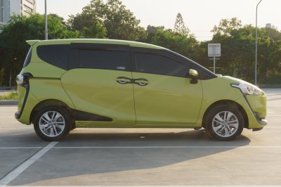 TOYOTA SIENTA 1.5 G AT ปี 2019 (9กด5255)