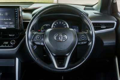 TOYOTA COROLLA CROSS 1.8 HYBRID SMART ปี2021 (1ขญ5345)