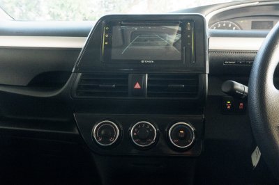 TOYOTA SIENTA 1.5 G AT ปี 2019 (9กด5255)