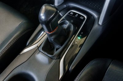 TOYOTA COROLLA CROSS 1.8 HYBRID SMART ปี2021 (1ขญ5345)