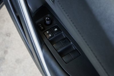 TOYOTA COROLLA CROSS 1.8 HYBRID SMART ปี2021 (1ขญ5345)