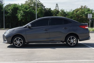 TOYOTA YARIS ATIV 1.2 SPORT AT ปี 2022 (3ขก7825)