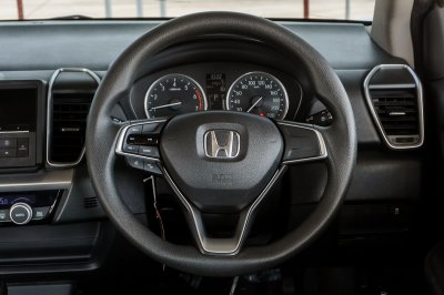 HONDA CITY 1.0 V AT ปี 2021 (2ขค4133)