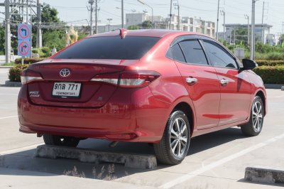 TOYOTA YARIS ATIV 1.2 S+ AT ปี 2018 (9กส771)