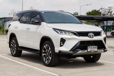 TOYOTA FORTUNER 2.4 LEGENDER ปี2022 (2ขฐ2946)