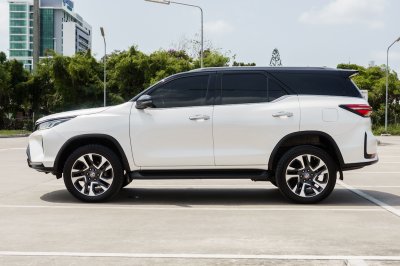 TOYOTA FORTUNER 2.4 LEGENDER ปี2021 (1ขส7919)
