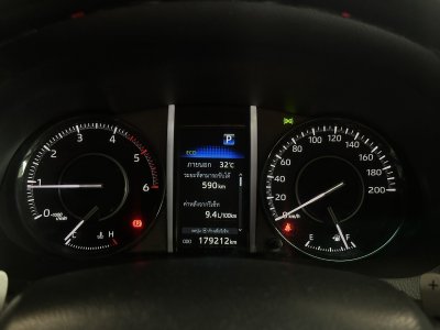 TOYOTA FORTUNER 2.4 LEGENDER ปี2022 (3ขย3213)