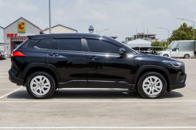 TOYOTA COROLLA CROSS 1.8 SPORT ปี2022 (6ขบ1567)
