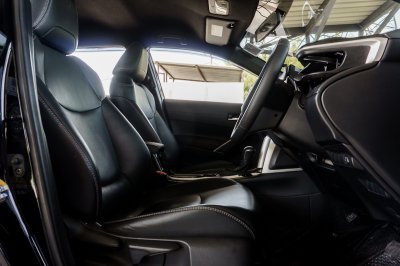 TOYOTA COROLLA CROSS 1.8 SPORT ปี2022 (6ขบ1567)