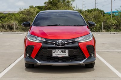 TOYOTA YARIS 1.2 X-URBAN AT ปี 2021 (3ขก2551)
