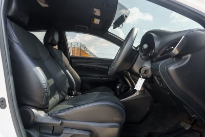 TOYOTA YARIS 1.2 SPORT ปี2022 (กจ8982)