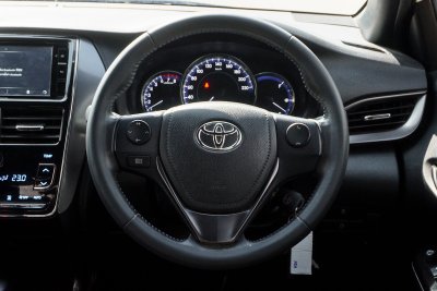 TOYOTA YARIS 1.2 SPORT ปี2022 (กจ8982)