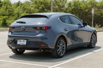 MAZDA 3 2.0 S SPORT ปี2020 (1ขน251)