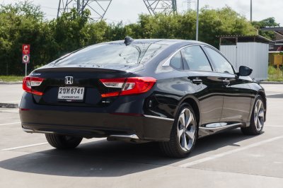 HONDA ACCORD 2.0 E:HEV EL+ ปี2021 (2ขห6741)