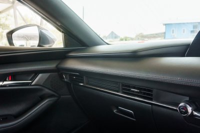 MAZDA 3 2.0 S SPORT ปี2020 (1ขน251)