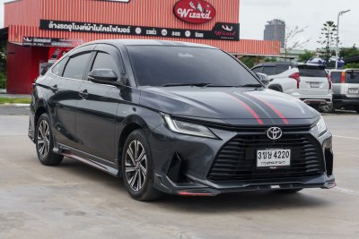 TOYOTA YARIS 1.2 PREMIUM ปี2023 (3ขษ4220)