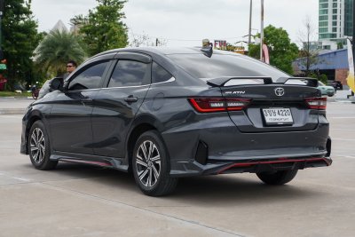 TOYOTA YARIS 1.2 PREMIUM ปี2023 (3ขษ4220)