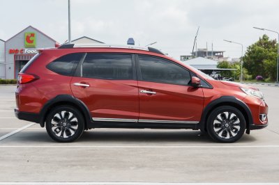 HONDA BR-V 1.5 SV ปี2020 (1ขฐ1207)