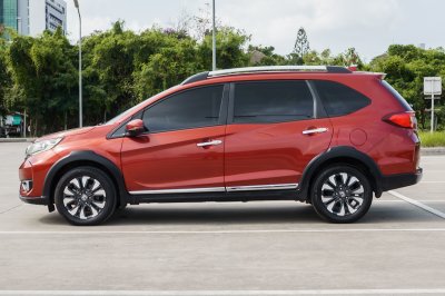 HONDA BR-V 1.5 SV ปี2020 (1ขฉ2105)