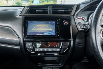 HONDA BR-V 1.5 SV ปี2020 (1ขฐ1207)