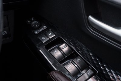 TOYOTA YARIS 1.2 PREMIUM ปี2023 (3ขษ4220)