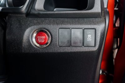 HONDA BR-V 1.5 SV ปี2020 (1ขฐ1207)