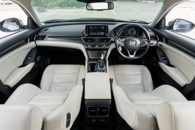 HONDA ACCORD 2.0 HYBRID ปี2021 (2ขฆ4736)