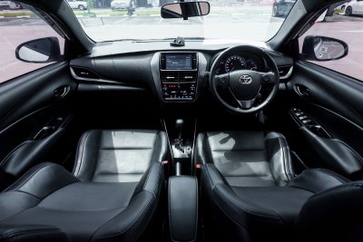TOYOTA YARIS 1.2 SPORT ปี2022 (กง7559)
