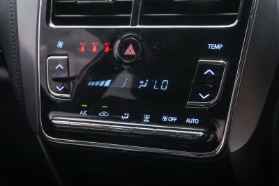 TOYOTA YARIS 1.2 SPORT ปี2022 (กง7559)