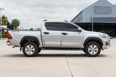 TOYOTA REVO DUAL CAB 2.4 PRERUNNER E PLUS AT ปี2019 (8กท9138)
