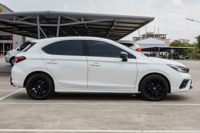 HONDA CITY 1.5 (5ประตู) E:HEV RS ปี2024 (6ขฎ5841)