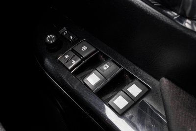 TOYOTA REVO DUAL CAB 2.4 PRERUNNER E PLUS AT ปี2019 (8กท9138)