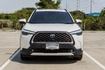 TOYOTA COROLLA CROSS 1.8 HYBRID PREMIUM SAFETY ปี2022 (2ขร7106)