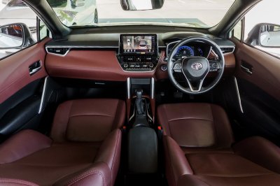 TOYOTA COROLLA CROSS 1.8 HYBRID PREMIUM SAFETY ปี2022 (2ขร7106)