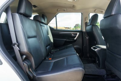 TOYOTA FORTUNER 2.4 LEADER AT 2022 (3ขว1279)