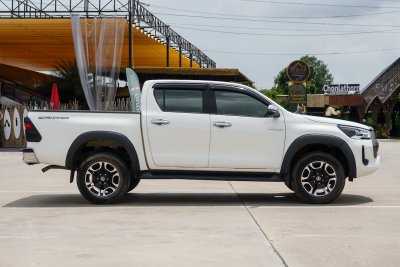 TOYOTA REVO DUAL CAB 2.4 PRERUNNER MID AT ปี2020 (กย6232)