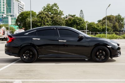 HONDA CIVIC 1.5 RS ปี2017 (6กค9712)