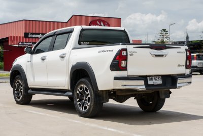 TOYOTA REVO DUAL CAB 2.4 PRERUNNER MID AT ปี2020 (กย6232)