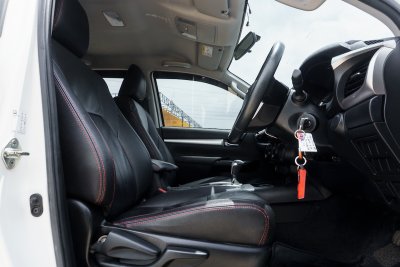 TOYOTA REVO DUAL CAB 2.4 PRERUNNER MID AT ปี2020 (กย6232)