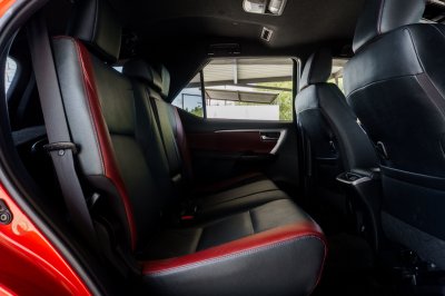 TOYOTA FORTUNER 2.4 LEGENDER 4WD ปี2021 (1ขฎ6324)