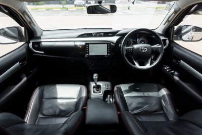 TOYOTA REVO DUAL CAB 2.4 PRERUNNER MID AT ปี2020 (กย6232)