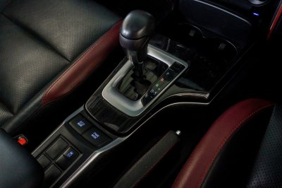 TOYOTA FORTUNER 2.4 LEGENDER 4WD ปี2021 (1ขฎ6324)