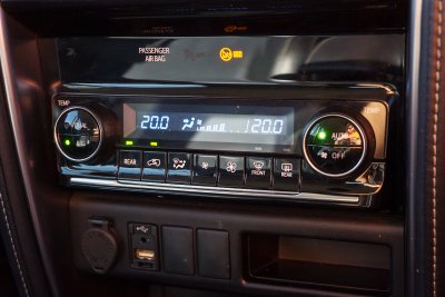 TOYOTA FORTUNER 2.4 LEADER AT 2022 (3ขว1279)