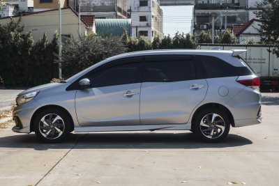 HONDA MOBILIO 1.5 RS ปี2020 จด2021 (งท1870)