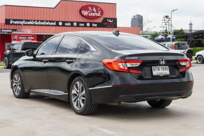 HONDA ACCORD 1.5 EL AT ปี2020 (9กฬ1690)
