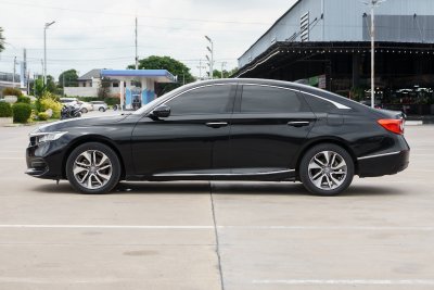 HONDA ACCORD 1.5 EL AT ปี2020 (9กฬ1690)