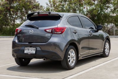 MAZDA 2 1.3 HIGH SPORT ปี2018 จด2019 (8กฒ1218)